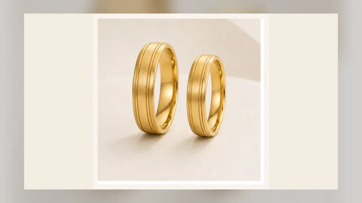Alianças em composição editorial para as Bodas de Oliveira, 34 anos